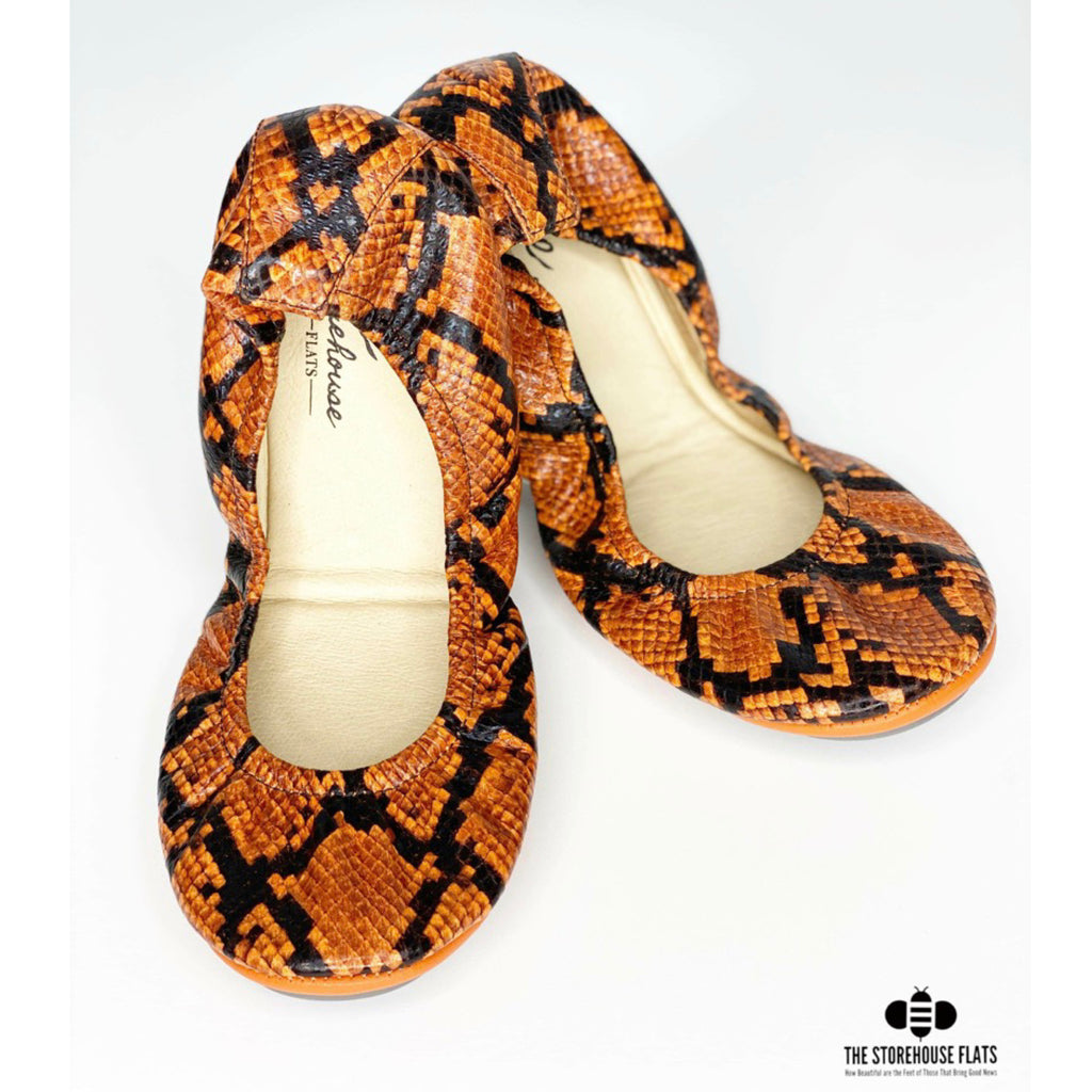 PUMPKIN SPICE SNAKES | IN STOCK - The Storehouse Flats