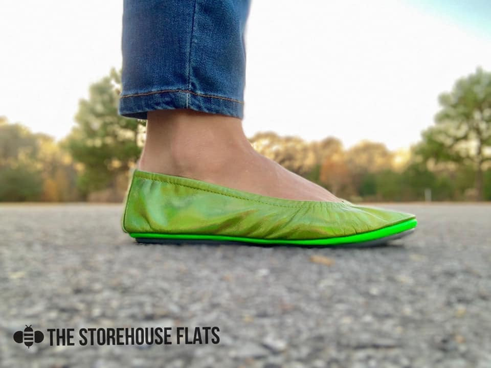 LUCKY CLOVER RAINBOW - In-stock, ship now - The Storehouse Flats