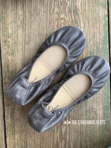 SLATE GRAY (Oil Tanned)- In-stock, ship now - The Storehouse Flats