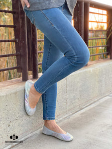 OVER THE RAINBOW | IN STOCK - The Storehouse Flats