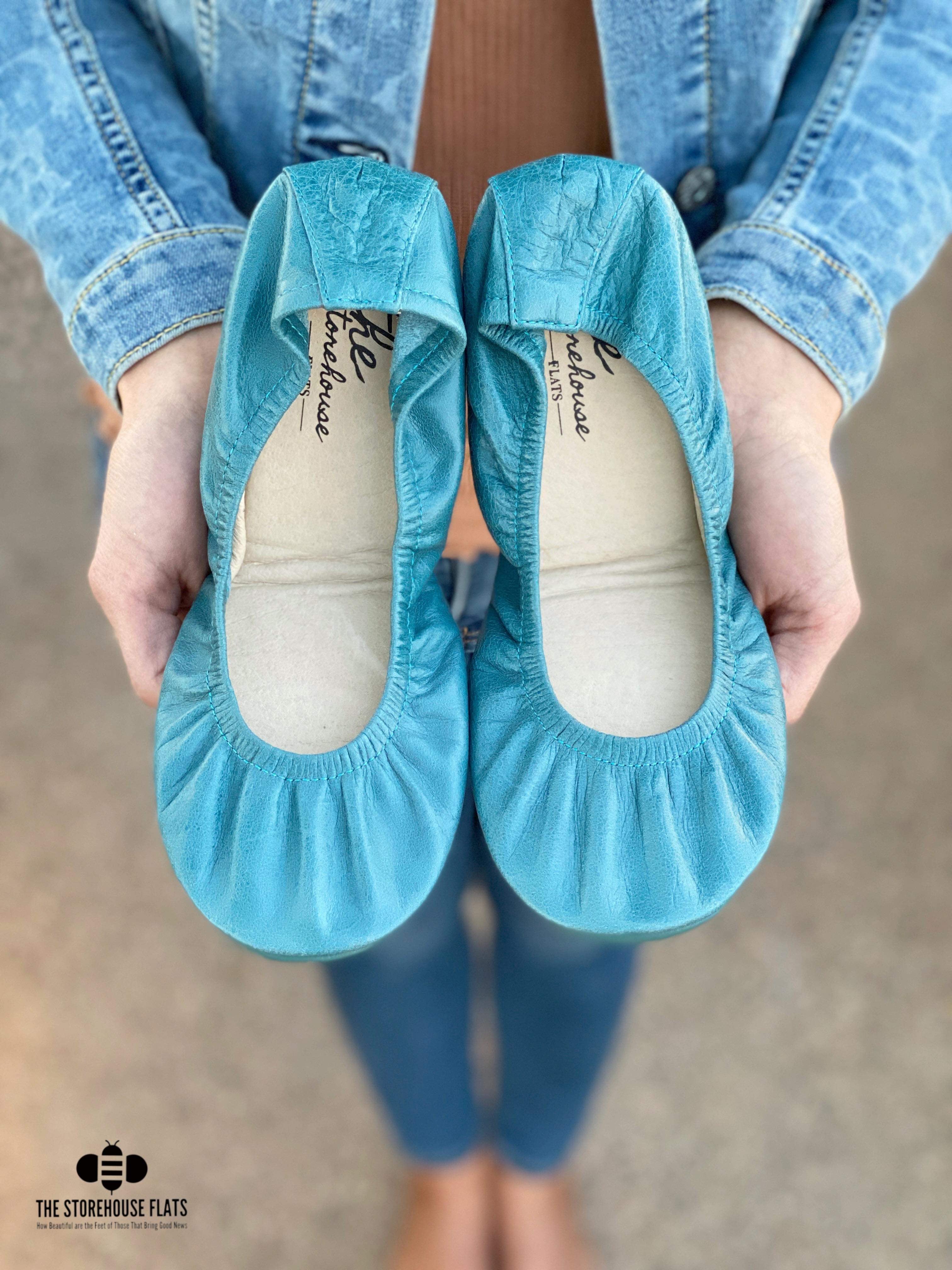 BLUSTERY DAY | MARCH PREORDER - The Storehouse Flats