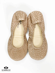 CYPRESS KNEE RAISED SUEDE | FEBRUARY PREORDER - The Storehouse Flats