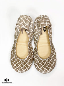 LAGNIAPPE EMBOSSED | FEBRUARY PREORDER - The Storehouse Flats