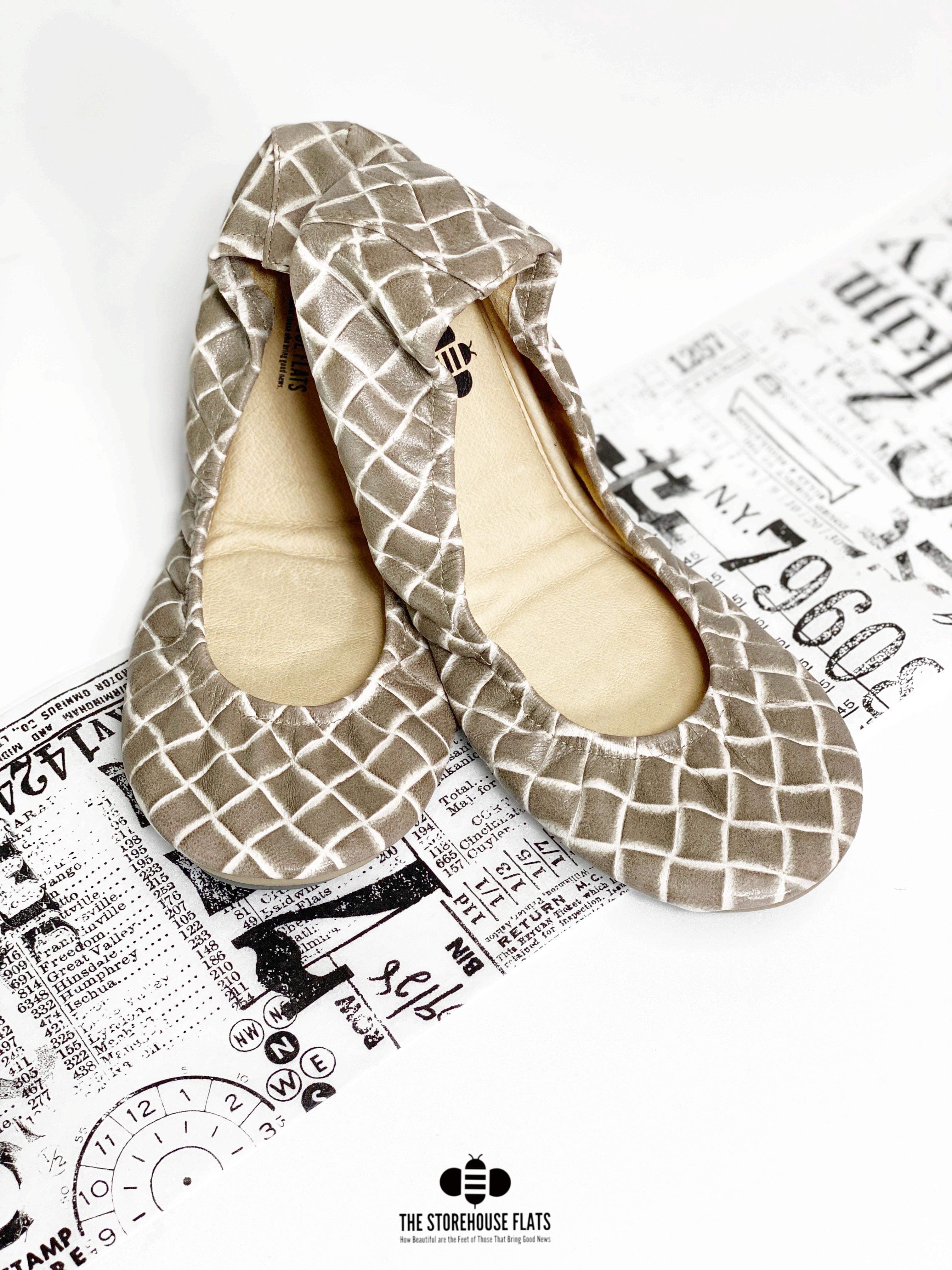 LAGNIAPPE EMBOSSED | FEBRUARY PREORDER - The Storehouse Flats