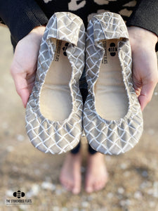 LAGNIAPPE EMBOSSED | FEBRUARY PREORDER - The Storehouse Flats