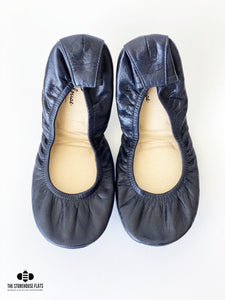 TRUE NAVY OIL TANNED | IN STOCK - The Storehouse Flats