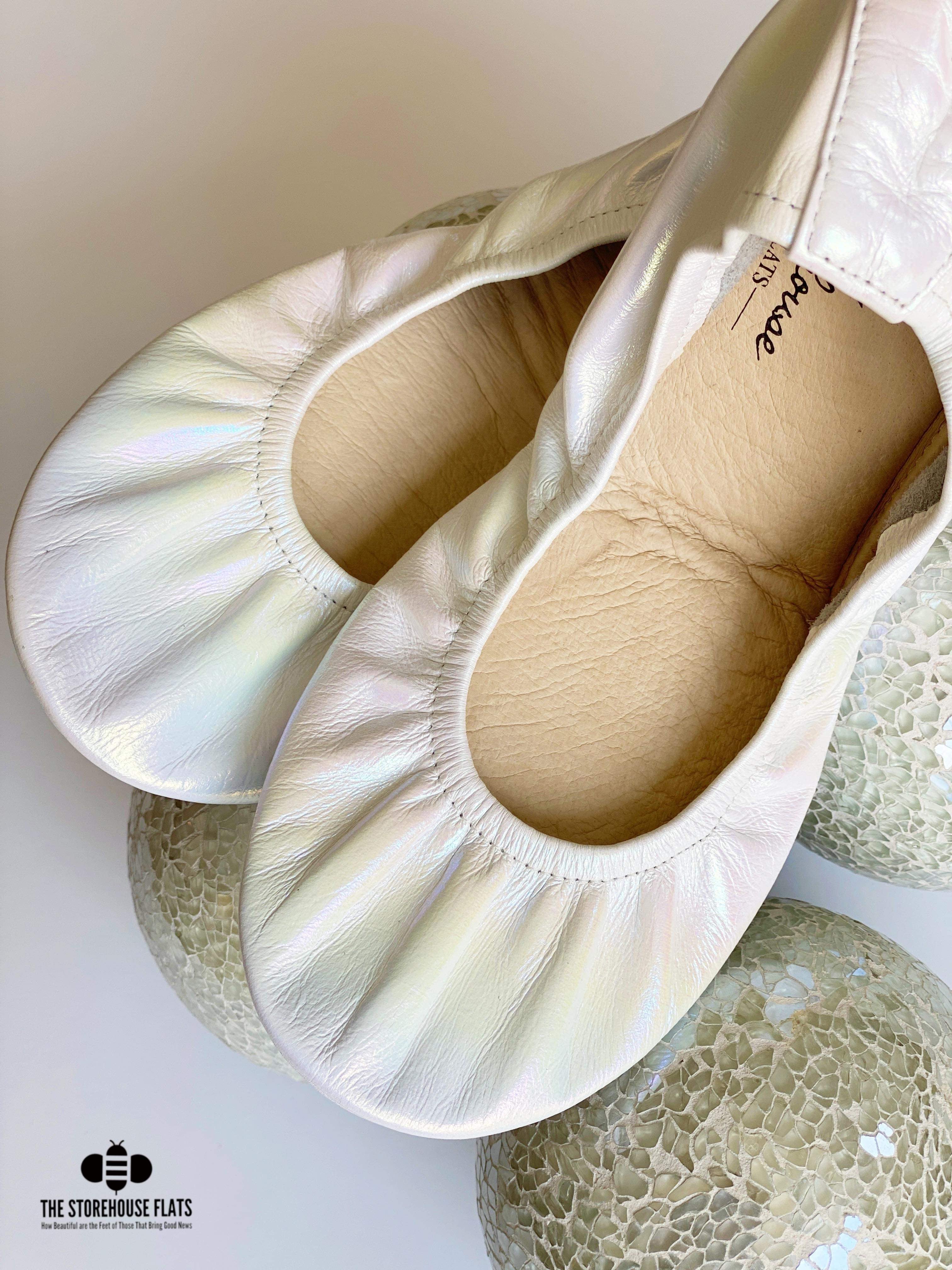 WHITE CHRISTMAS | IN STOCK