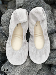 CLOUDY DAY SUEDE | JANUARY PREORDER - The Storehouse Flats